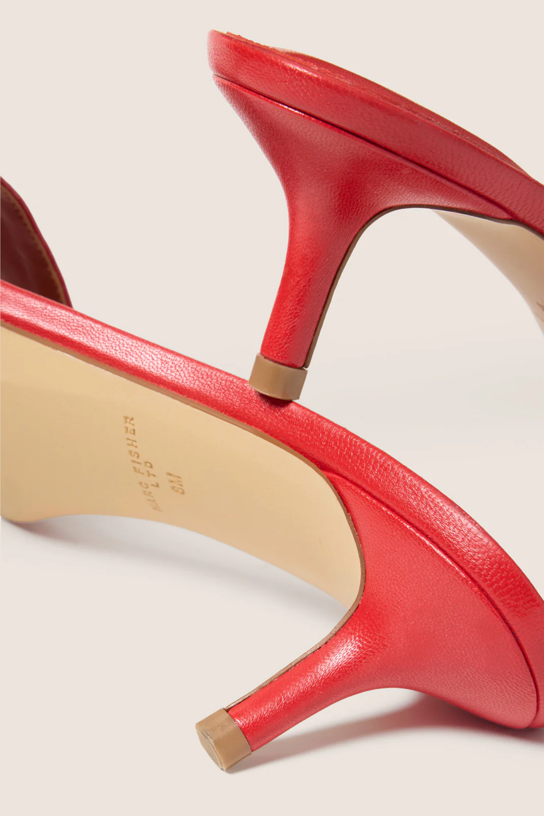 Sidnee Heel - Image 3