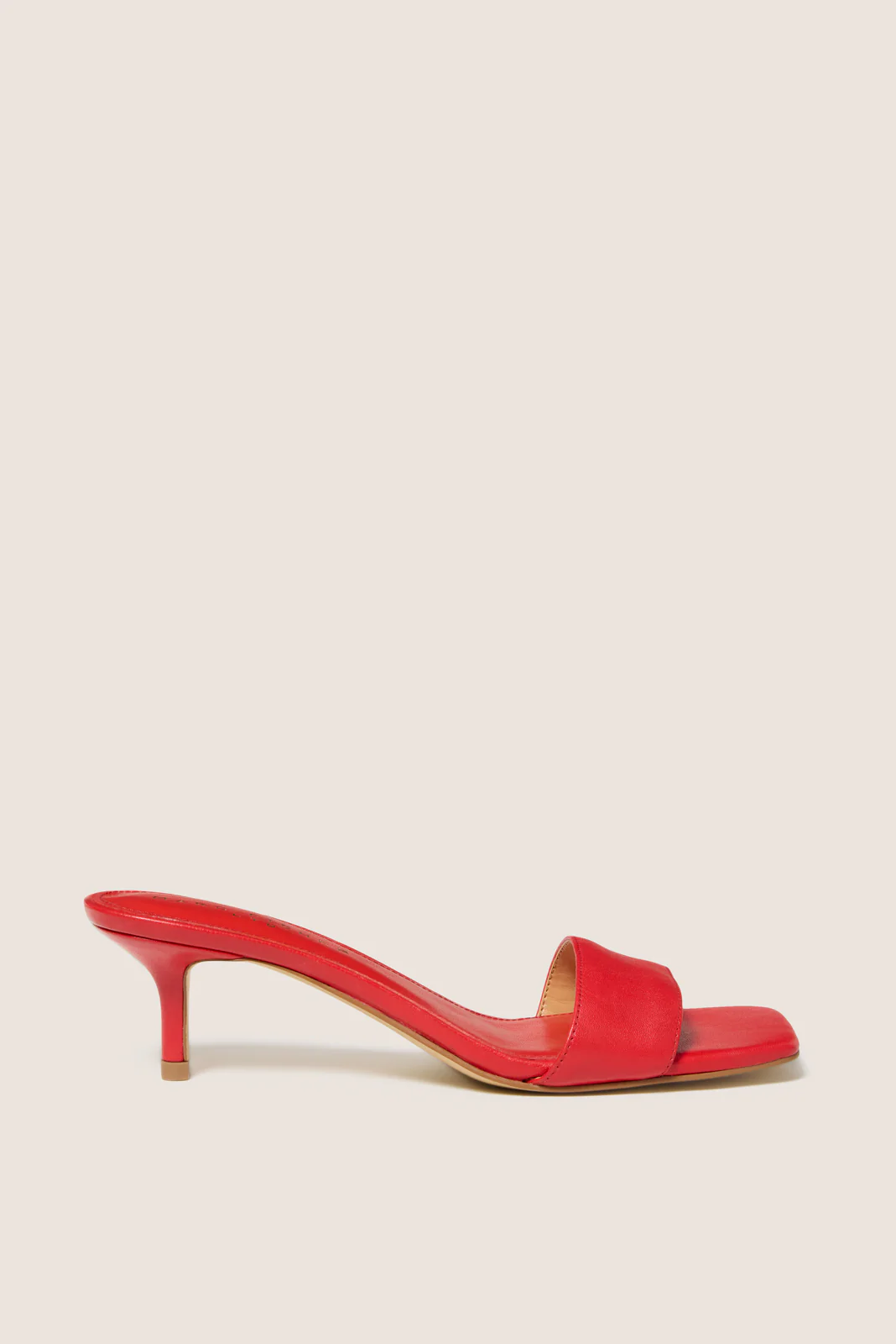 Sidnee Heel - Image 4